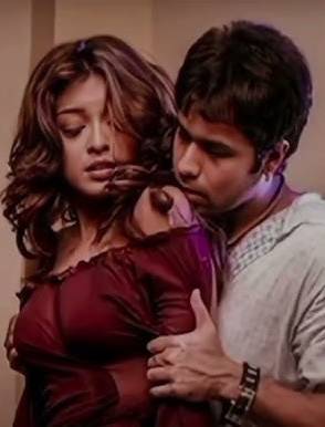 vishal movie actress Tanushree Dutta shared about intimacy scenes with bollywood actor