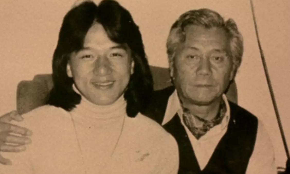 jackie chan open the secret of his family and his real name