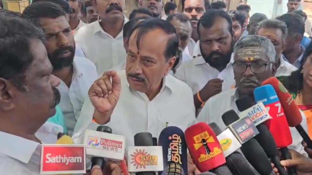 ஸ்டாலின் ஆட்சியில் லாக்கப் மரணம் குவாட்டர் செஞ்சுரி போட்டுள்ளது : ஹெச் ராஜா விமர்சனம்!