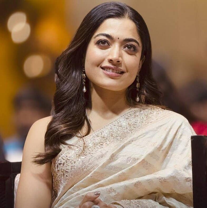 rashmika mandanna new look cover photo viral