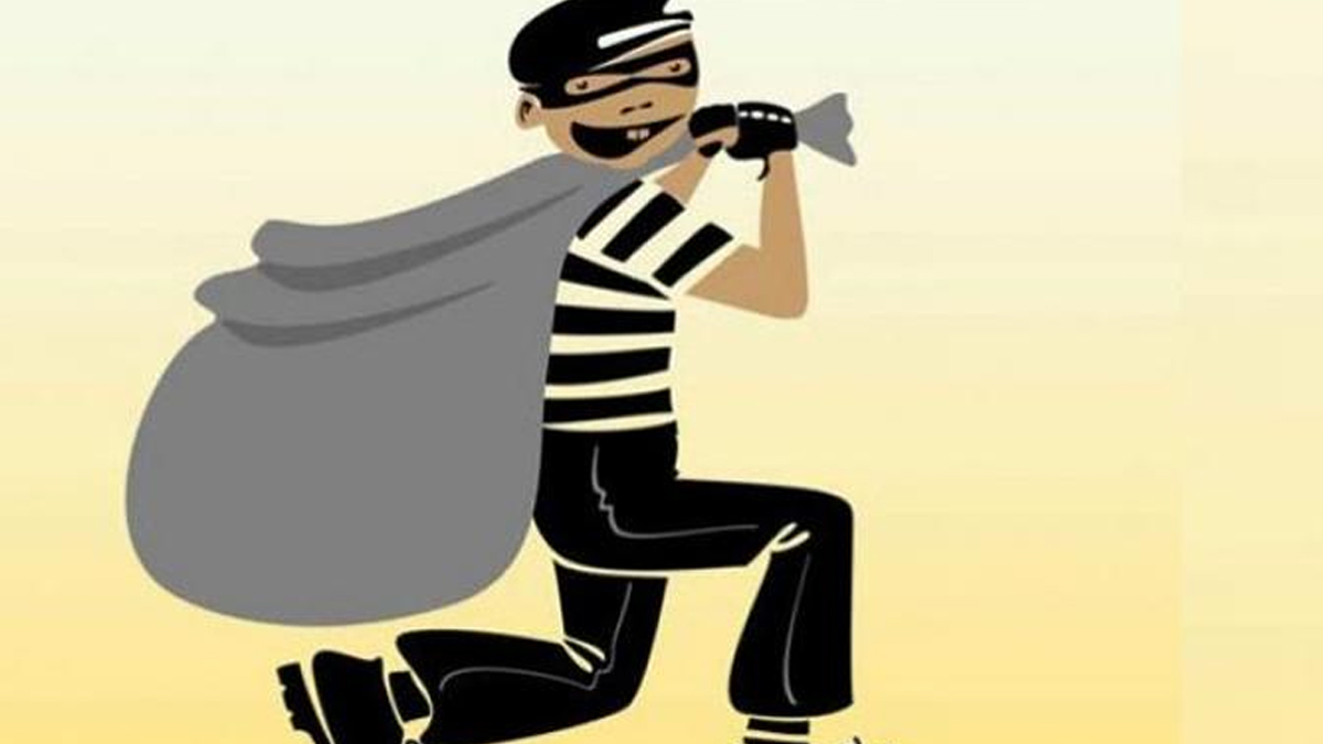 பண்ணை வீட்டில் ரூ.200 கோடி மாயம்… அரசியல் பிரமுகர் பரபரப்பு விளக்கம்!!