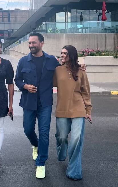 samantha and raj nidimoru dating photos viral on internet