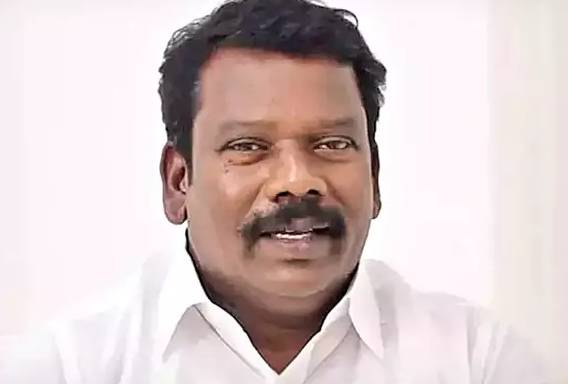 selvaperunthagai not allowed in murugan temple